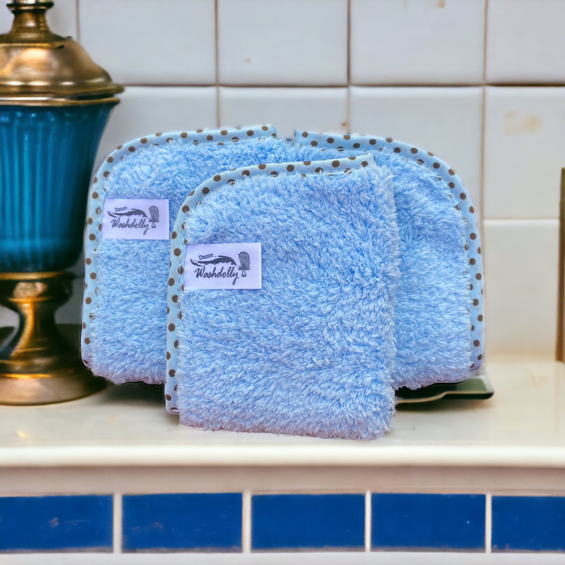 SMALL BLUE WASHDOLLY CLOTHS